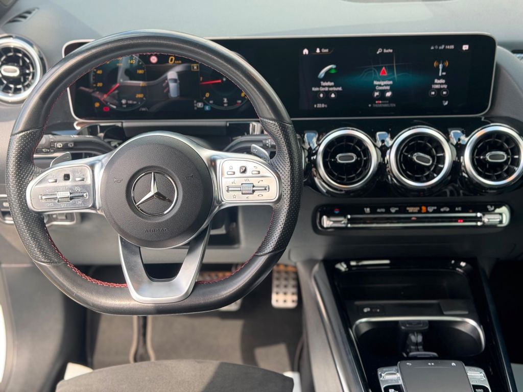 Image of Mercedes-Benz B 200