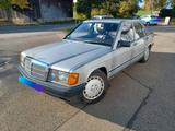 Mercedes-Benz 190 E 2.6 mit 160 PS