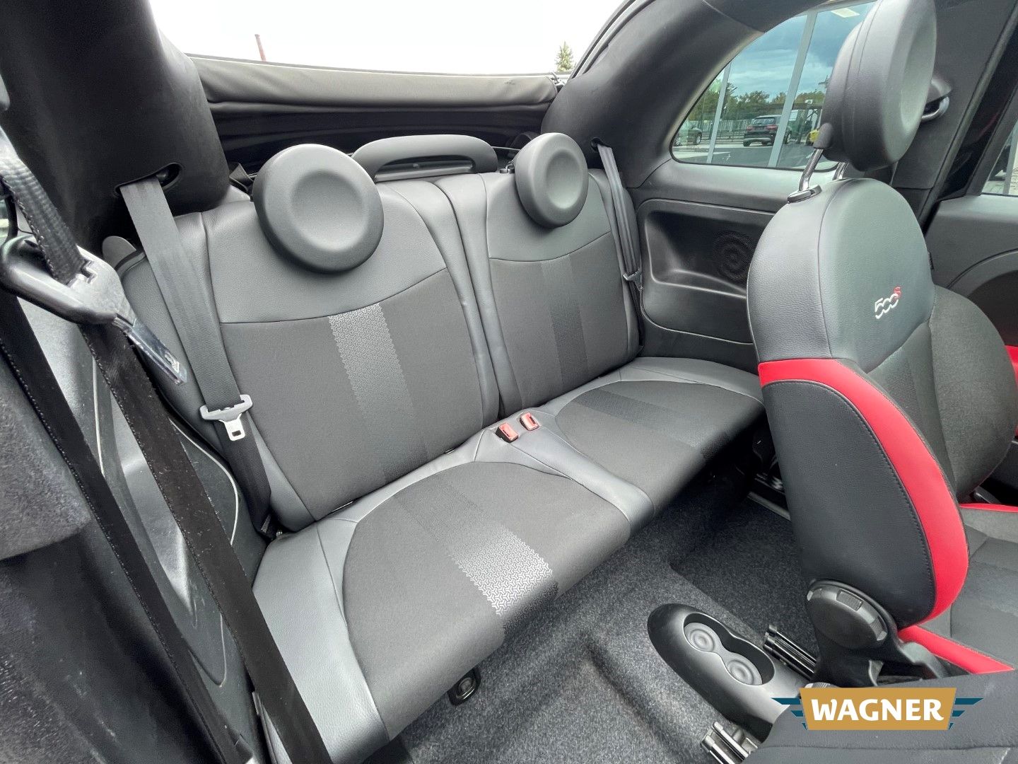 Fahrzeugabbildung Fiat 500C 500S Klimaautomatik Sportsitze Tagfahrlicht