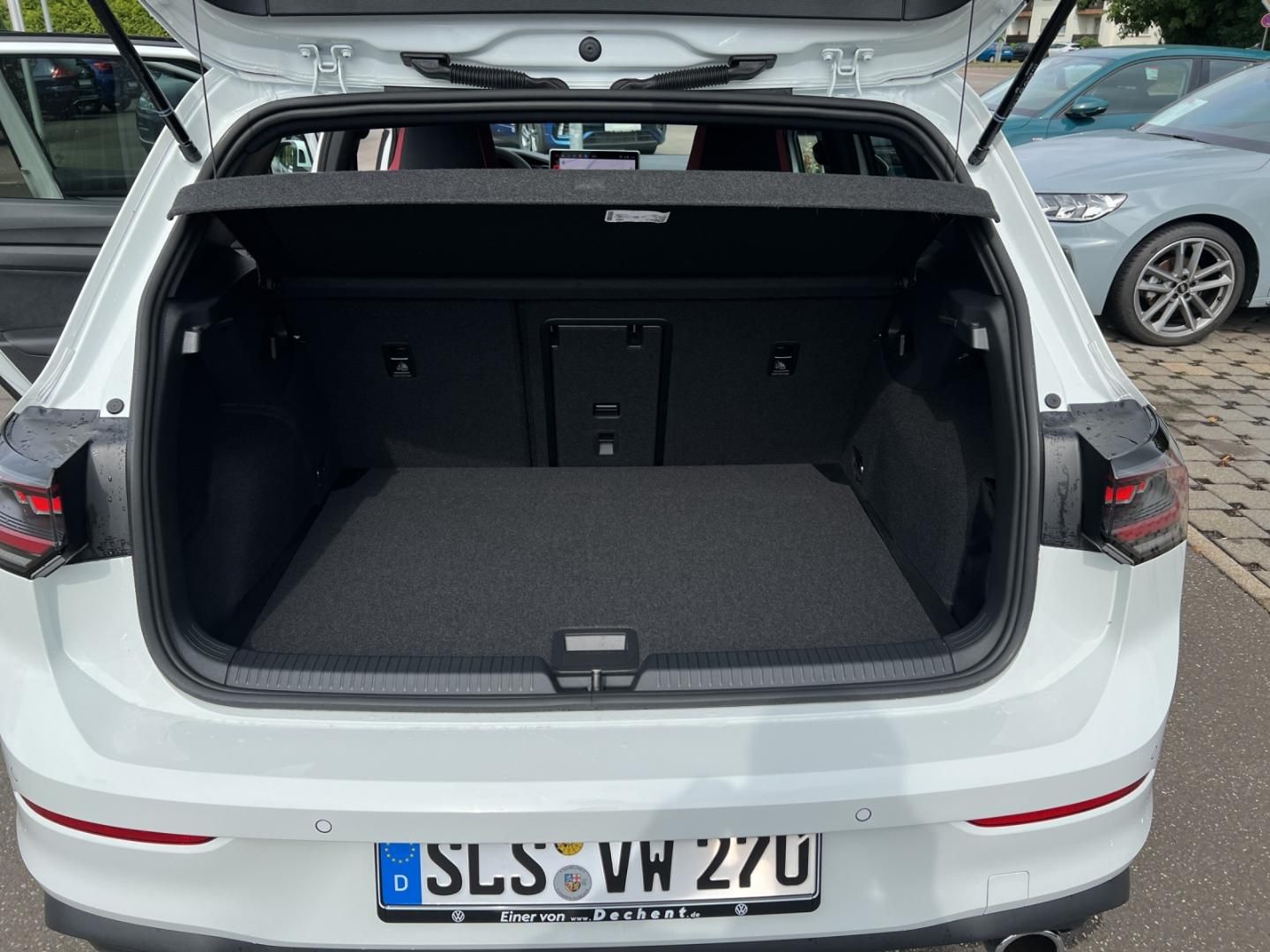 Fahrzeugabbildung Volkswagen Golf GTI VIII GTI,DSG,Soundsystem,19",DCC,Panora