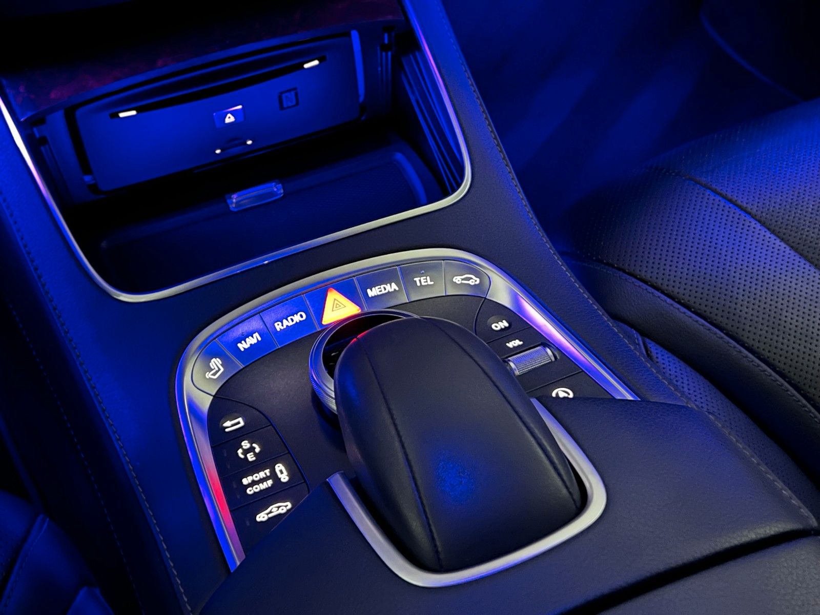 Fahrzeugabbildung Mercedes-Benz S 350 Lim. AMG-LINE/DISTRONIC/LED/PANO/360*/AMBI