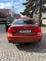 BMW 318i - - BMW: Orange