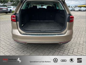 Volkswagen Passat Variant - 10