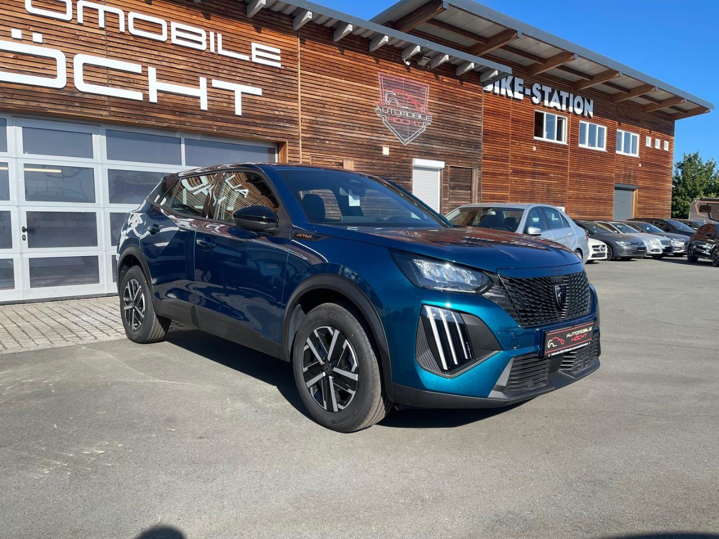 Peugeot 2008 Style Navi LED Apple CarPlay Android Auto K