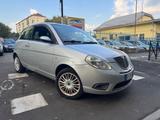 Lancia Ypsilon 1.2 Platino 2009 - Lancia Ypsilon Platino mit Benzin-Antrieb