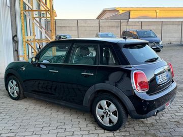 MINI One D - 6