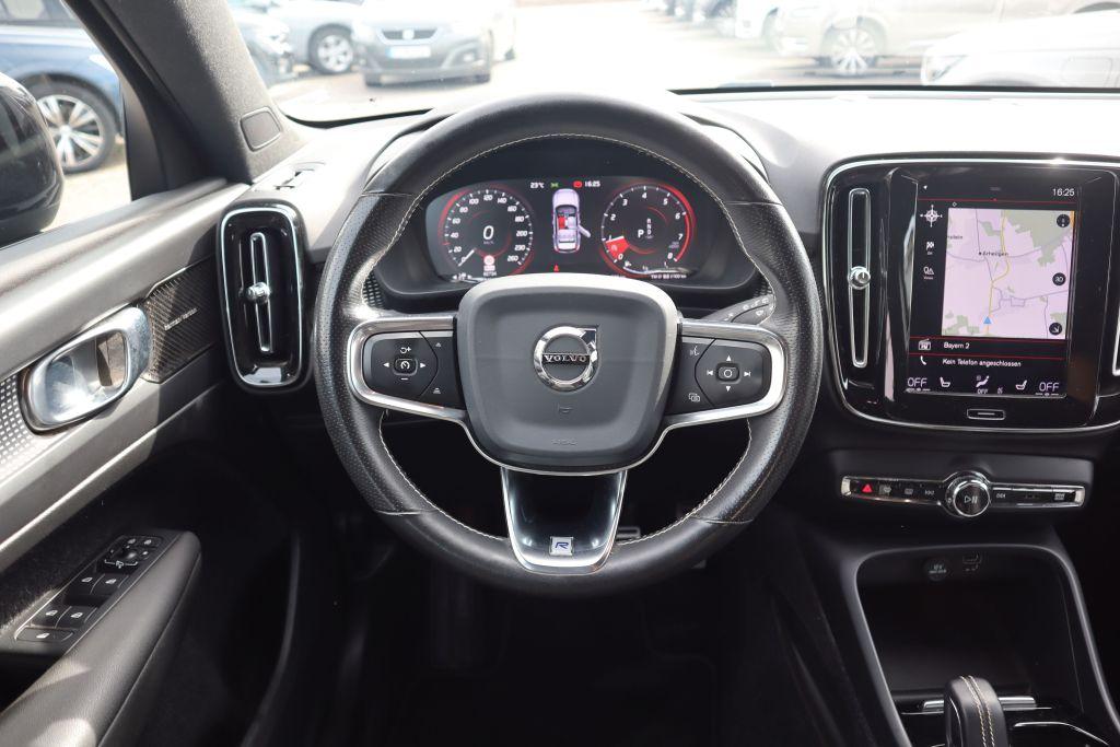 Volvo XC40 T4 AWD Geartronic R-Design|NAVI|R-CAM|BLIS|