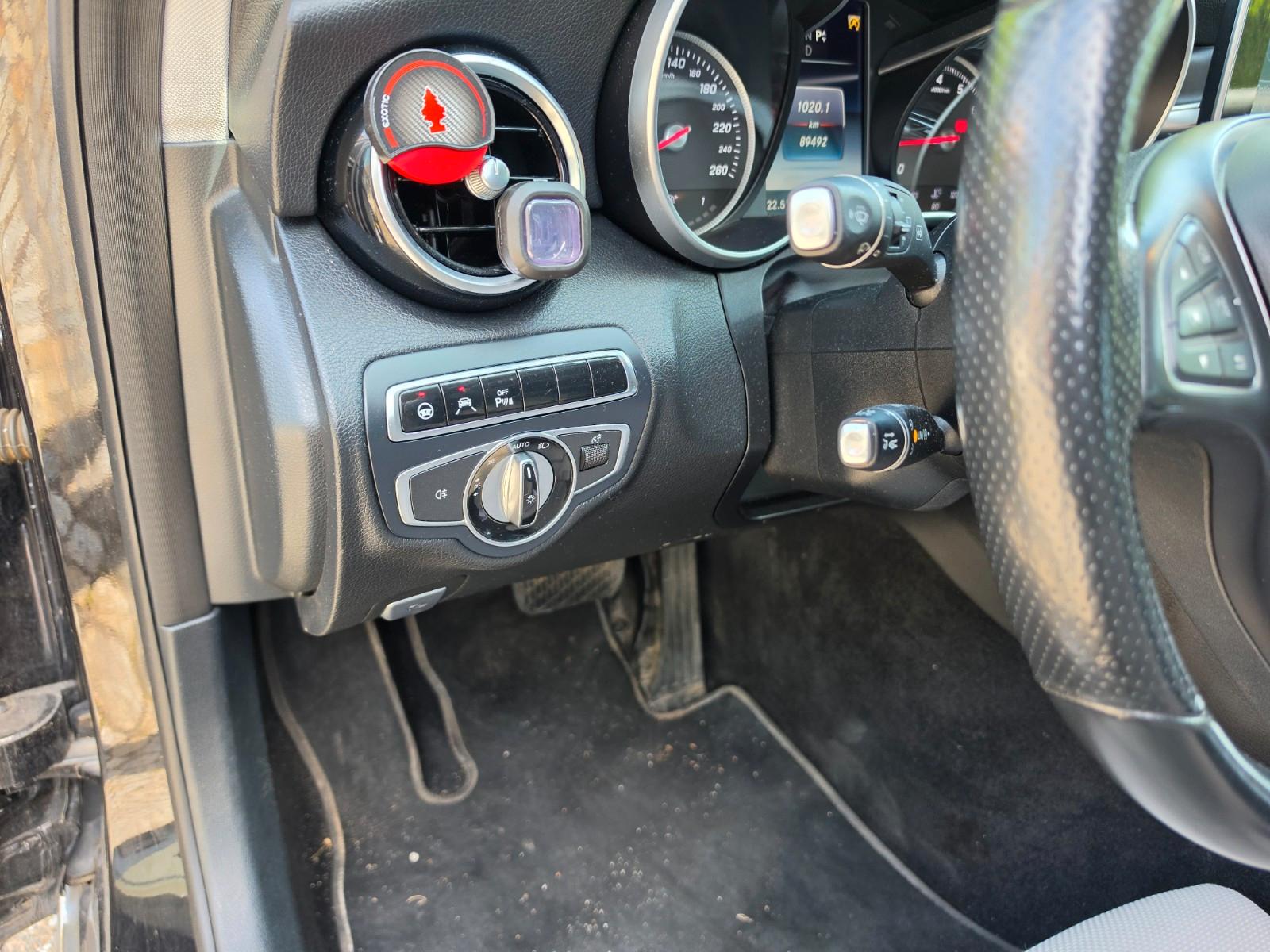 Mercedes-Benz C 180 C T-Modell T Avantgarde*LED*NAVI*SHZ*Totwi