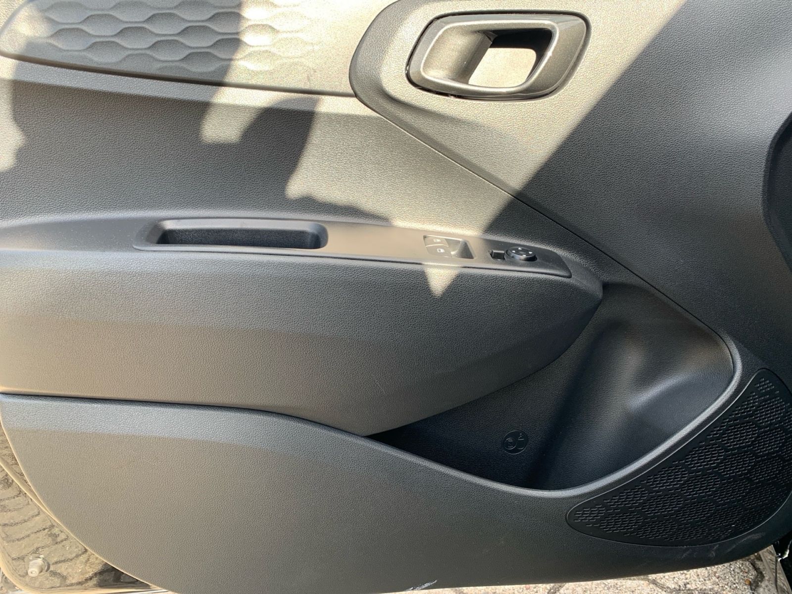 Fahrzeugabbildung Hyundai i10 1.2 Trend Navi