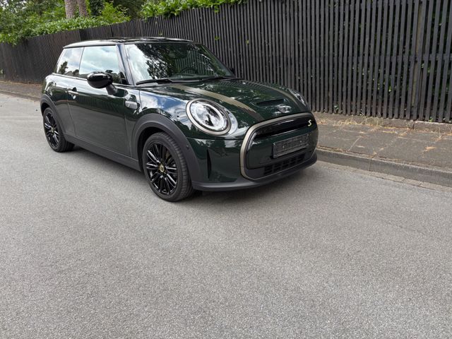 MINI Resolute Edition: Leder, Pano, NAV, HD, Sound,..