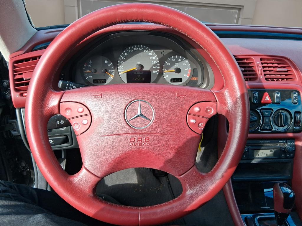 Mercedes-Benz CLK 200