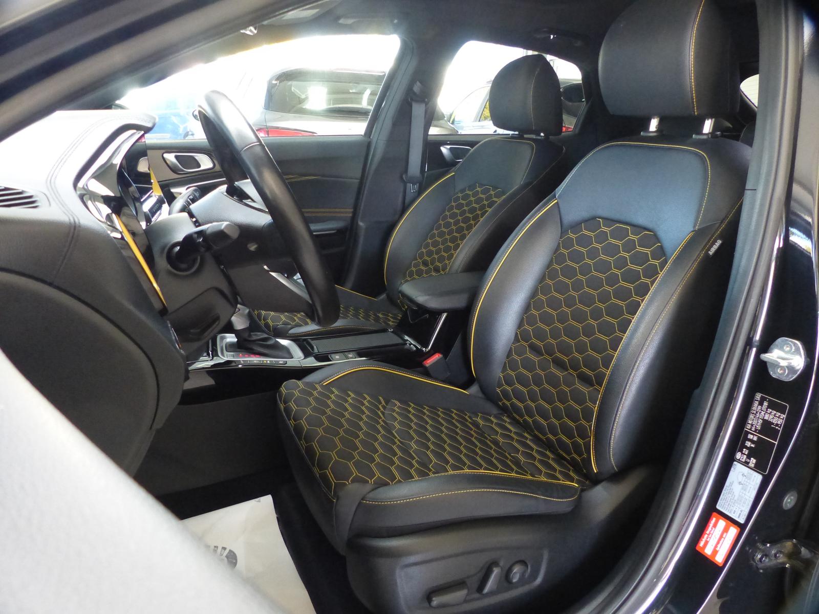 Kia XCeed Xdition 7DCT+Panodach+LED+JBL+ACC+Cam+Totw