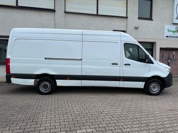 Mercedes Sprinter - 11