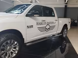 Dodge RAM 1500 Limited 8.GANG LUFT BULLFÄNGER - Dodge mit Diesel-Antrieb