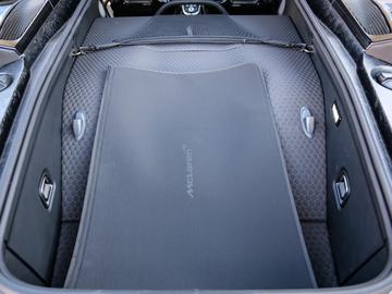 2026 Mclaren GTS — миниатюра 18