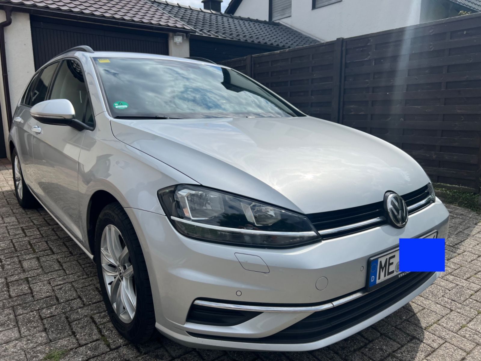 VW Golf