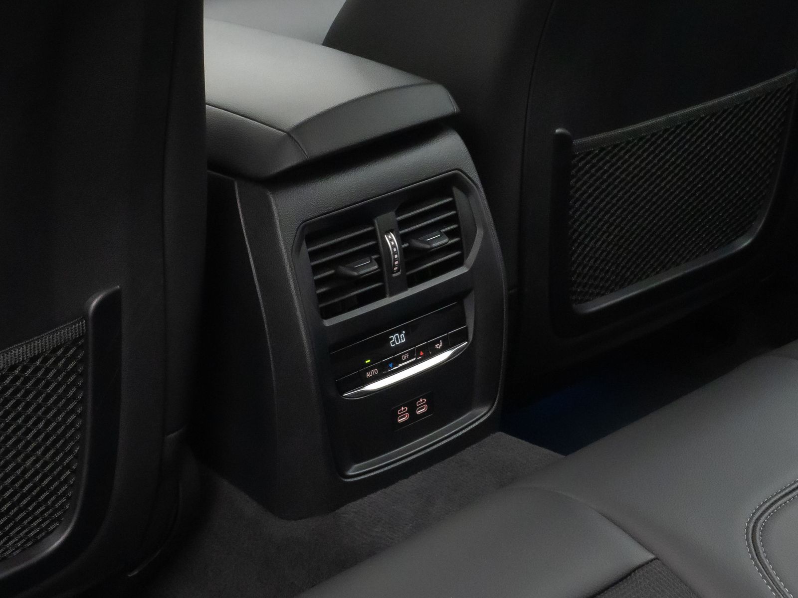 Fahrzeugabbildung BMW 320e Sport Line 360° Laser DAB H/K Komfort Alarm