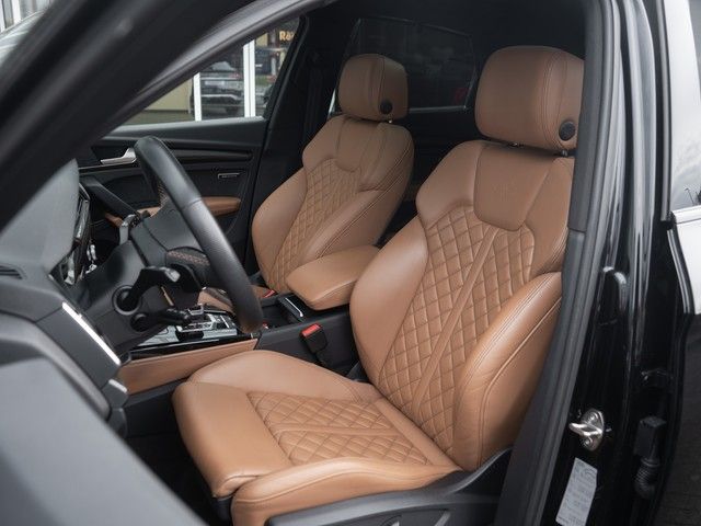 SQ5 Sportback 3.0 TDI quattro AUDI-EXCLUSIVE+360