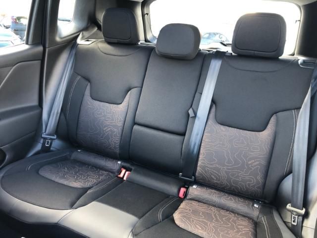 Jeep Renegade - Bild 17