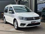 Volkswagen CADDY COMFORTLINE DSG ROLLSTUHLGERECHT MobiTec - : Rollstuhlgerecht
