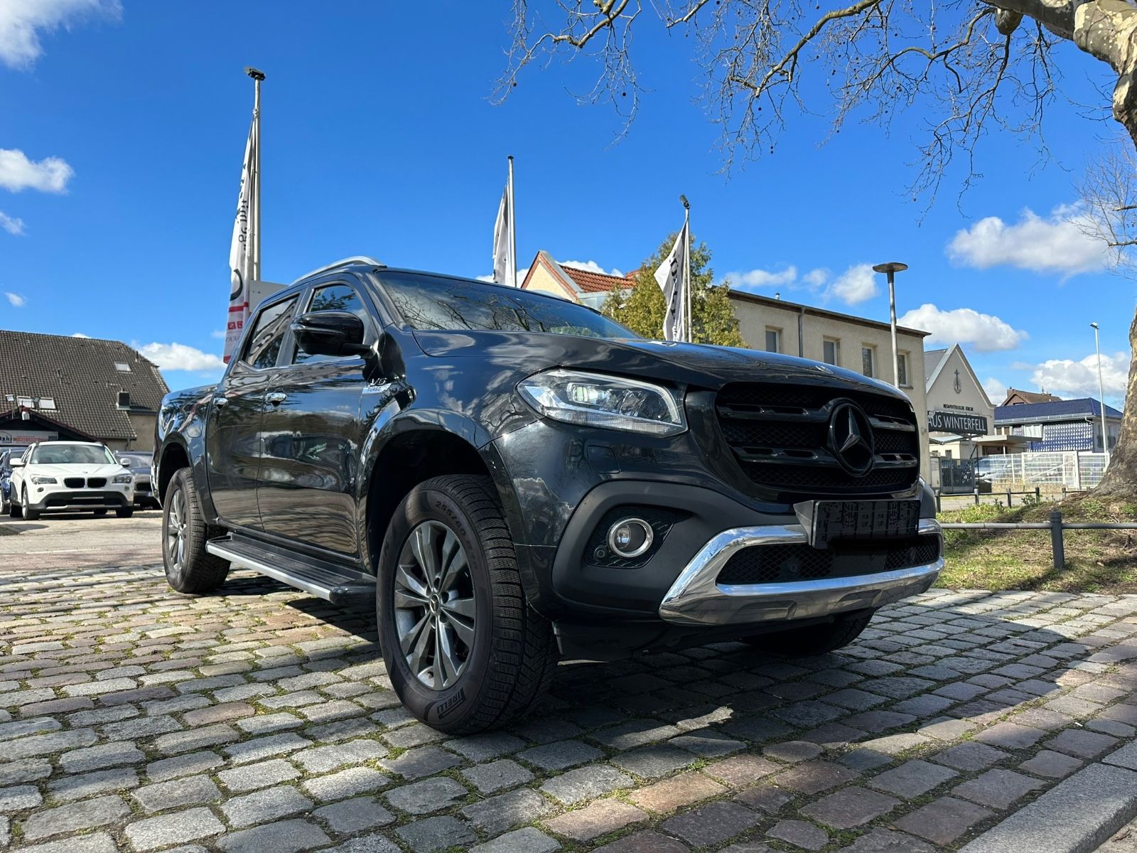 Fahrzeugabbildung Mercedes-Benz X 350d 4Matic DoKa Edition Power*Keyless*360°Kam