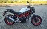 Suzuki SV 650 N ABS TIEFERGELEGT + HELM - SUZUKI ABS SV 650
