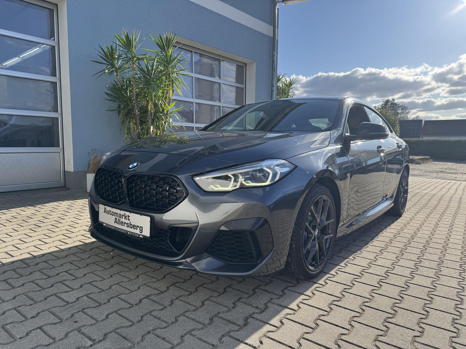 BMW M235i Gran Coupé Topausstattung