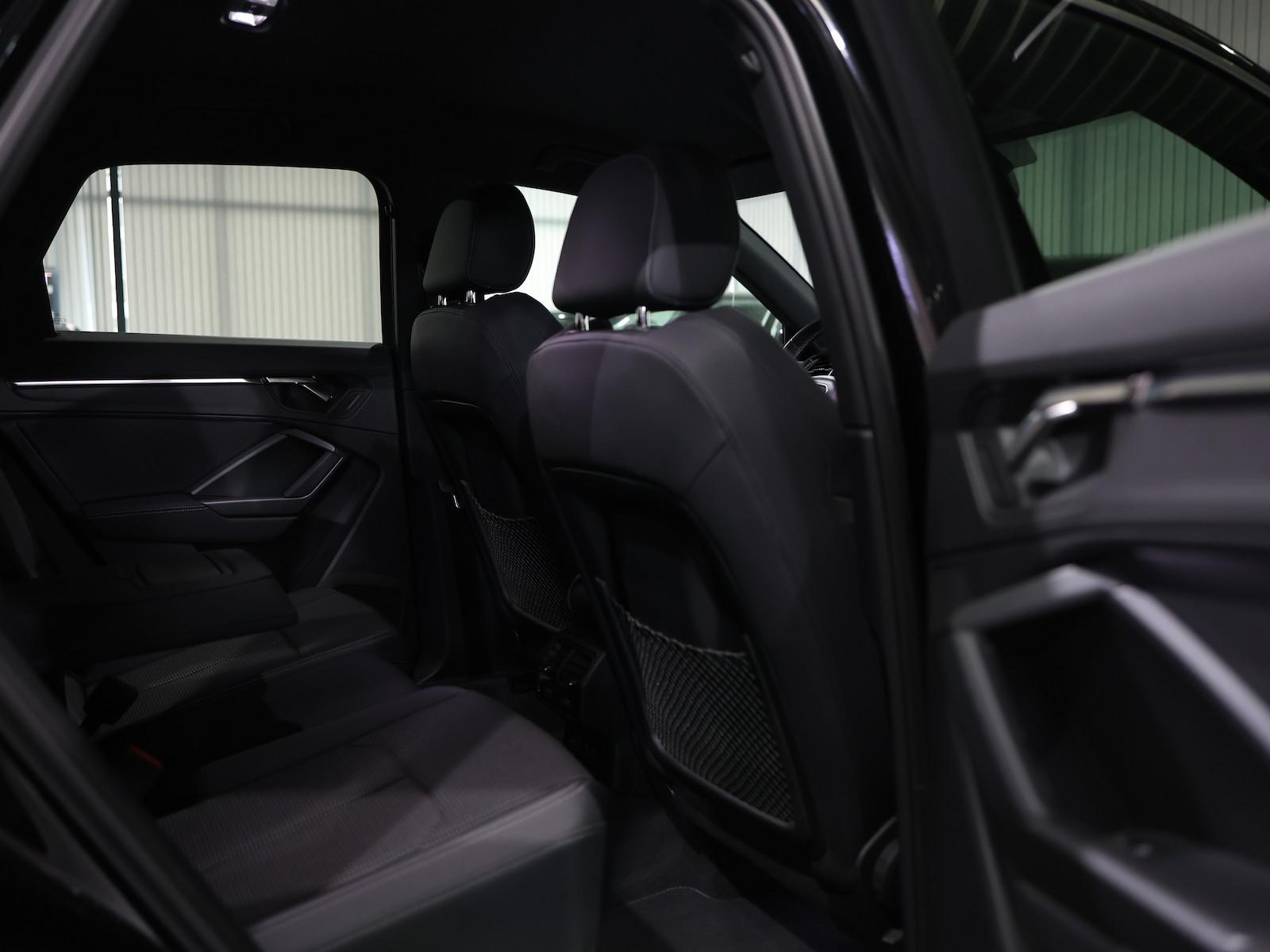 Audi Q3 35 TFSI S-LINE SPORT / LED, LEDER, VIRTUAL, миниатюра 19