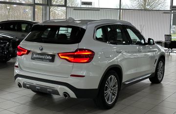 Fahrzeugabbildung BMW X3 xD20d Luxury Line DAB HUD Komfort Alarm Leder