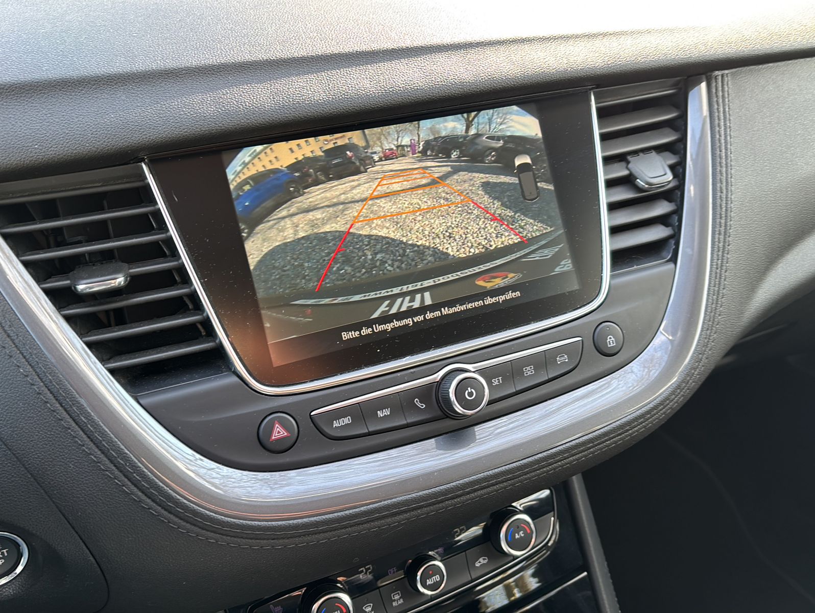 Fahrzeugabbildung Opel Grandland Elegance