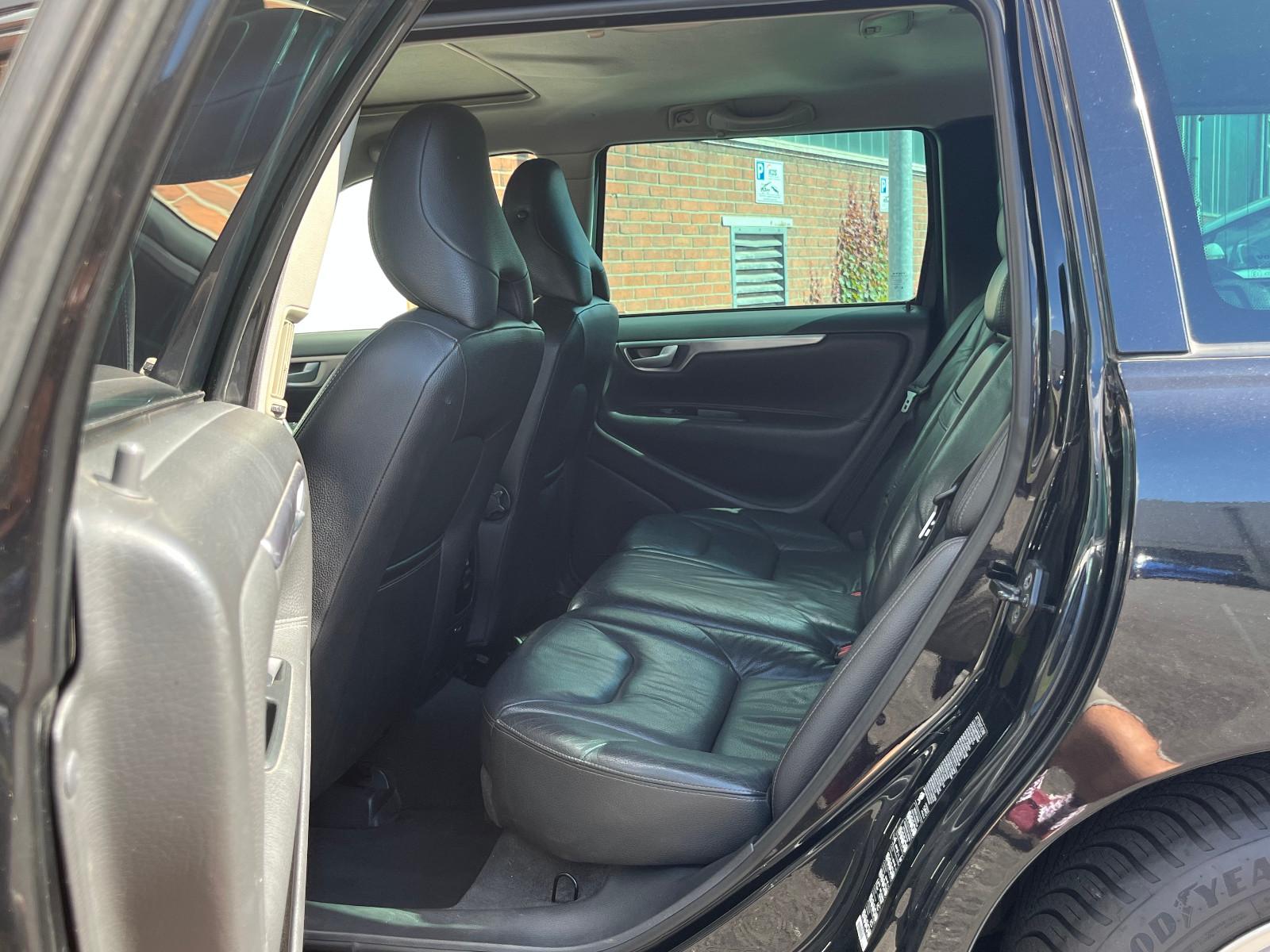 Volvo V70 2005 — photo 10