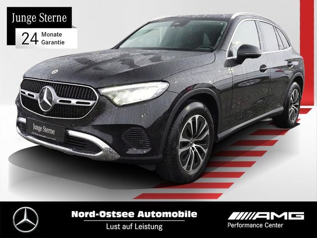 Mercedes-Benz GLC 220 d Avantgarde 4M Navi Kamera Pano AHK