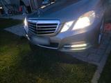 Mercedes-Benz Mercedes E350 CDI 4 Matic - Mercedes-Benz E 350 aus 2009: 4matic
