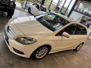 Mercedes-Benz B 180 *Kamera*Klima*Unfallfrei*