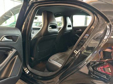 MYAUTOCENTER – Gebraucht- und Jahreswagen mit Werkstattservice in Pfaffenhofen Mercedes-Benz A 180 *TEMPO*NAV*KLIMA*SitzHZ*LED*PDC*TÜV 328*