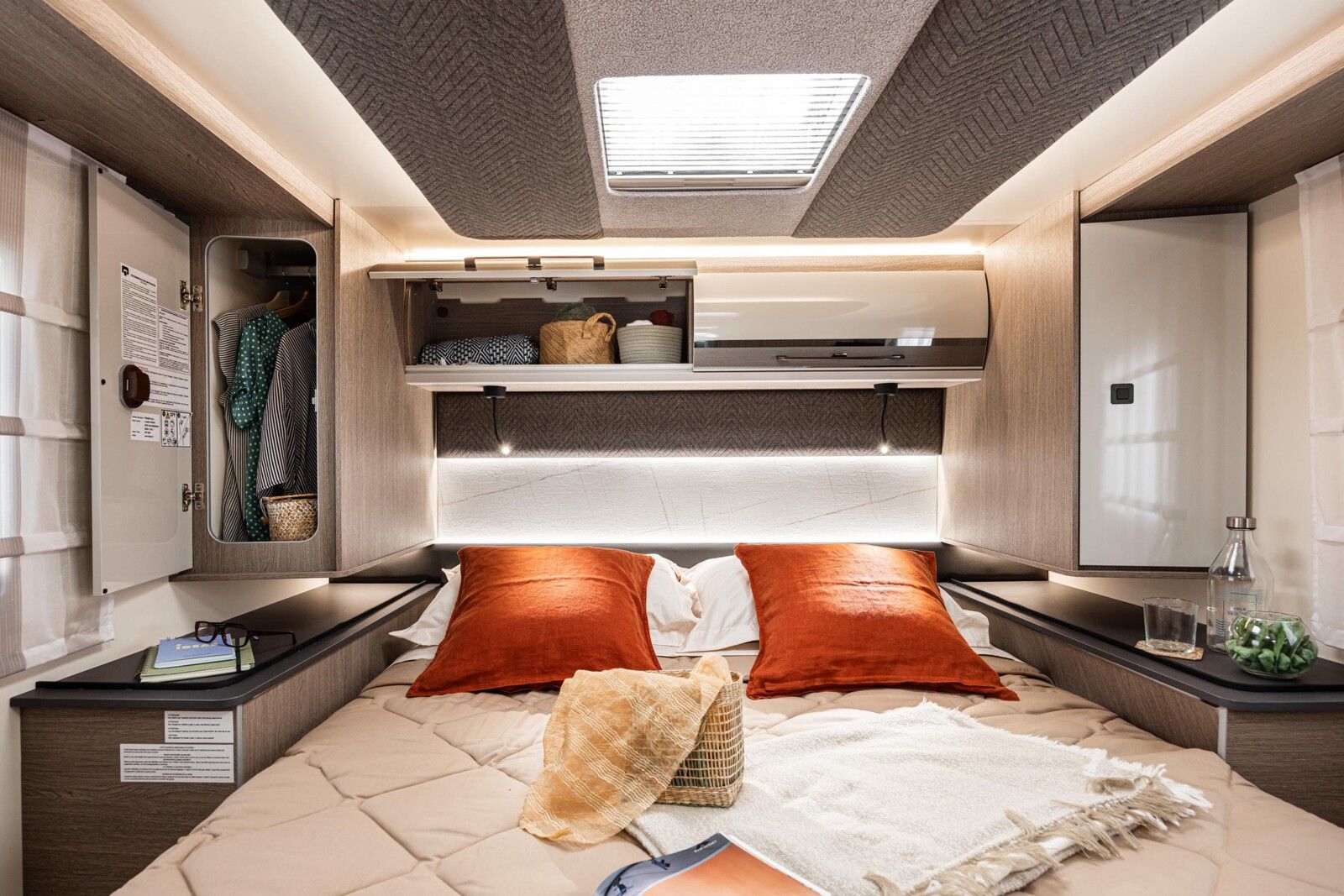 Fahrzeugabbildung Roller Team Zefiro 267 Integral