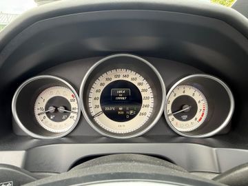Mercedes E 350 - 12