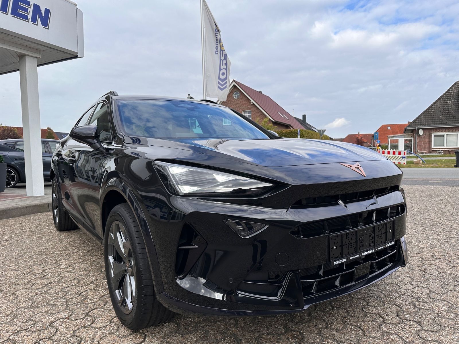 Fahrzeugabbildung CUPRA Formentor 2.0 TSI 4Drive AHK/ACC/LED/SHZ/RFK/PDC