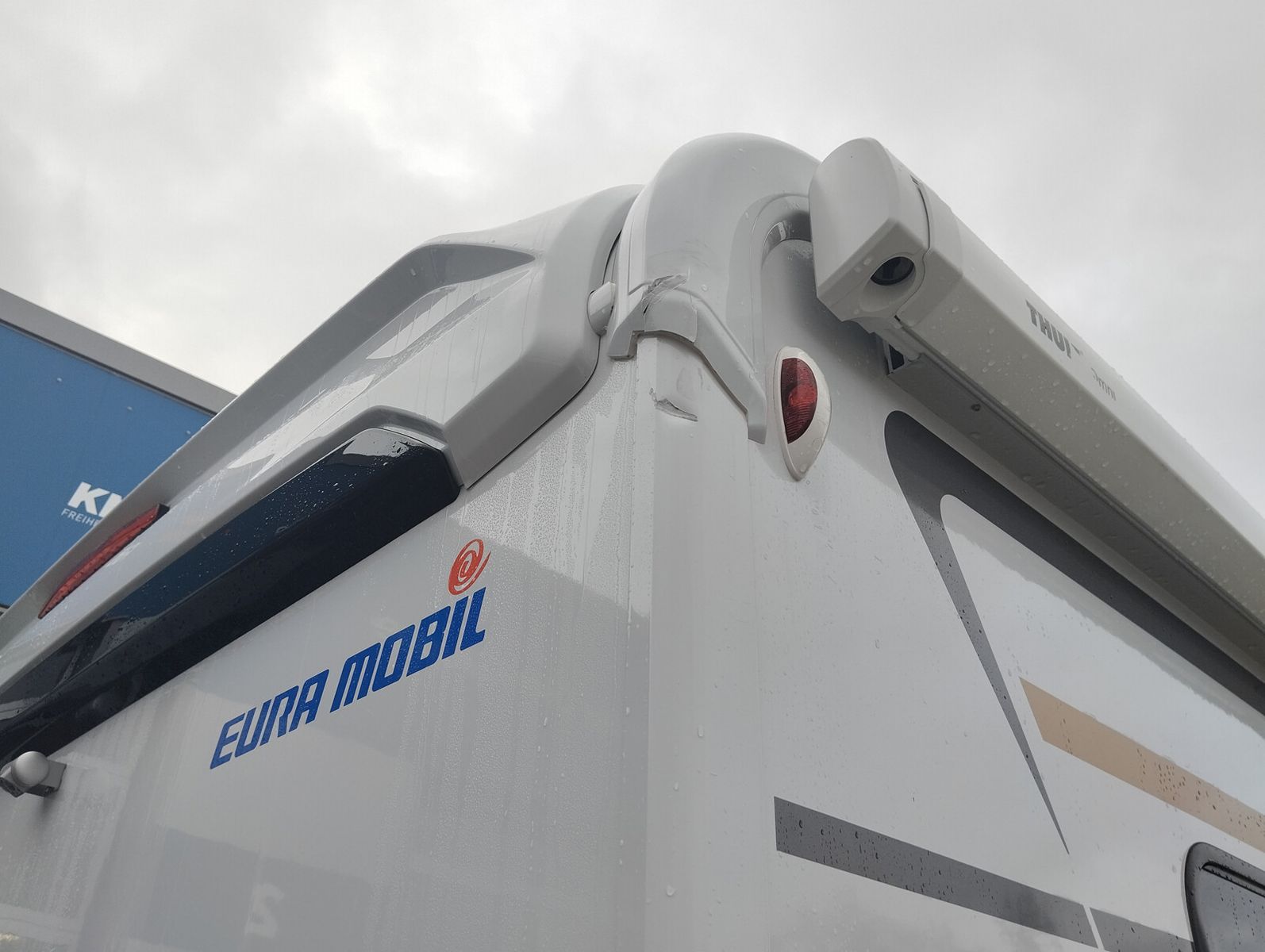 Fahrzeugabbildung Eura Mobil Profila RS PRS 675 SB Dachklima Lithium Mondial