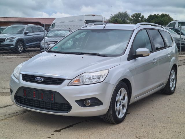 Ford Focus Turnier Viva 1,6 Tdci Klima Navi TÜV Neu!