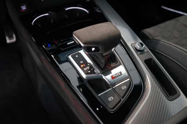Audi RS4 competition | Bucket seats | Pano | B&O