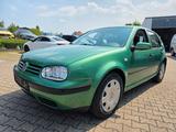 Volkswagen Golf IV 1.6 Edition / Automatik / Klima / PDC - Volkswagen Golf aus 2001: Iv