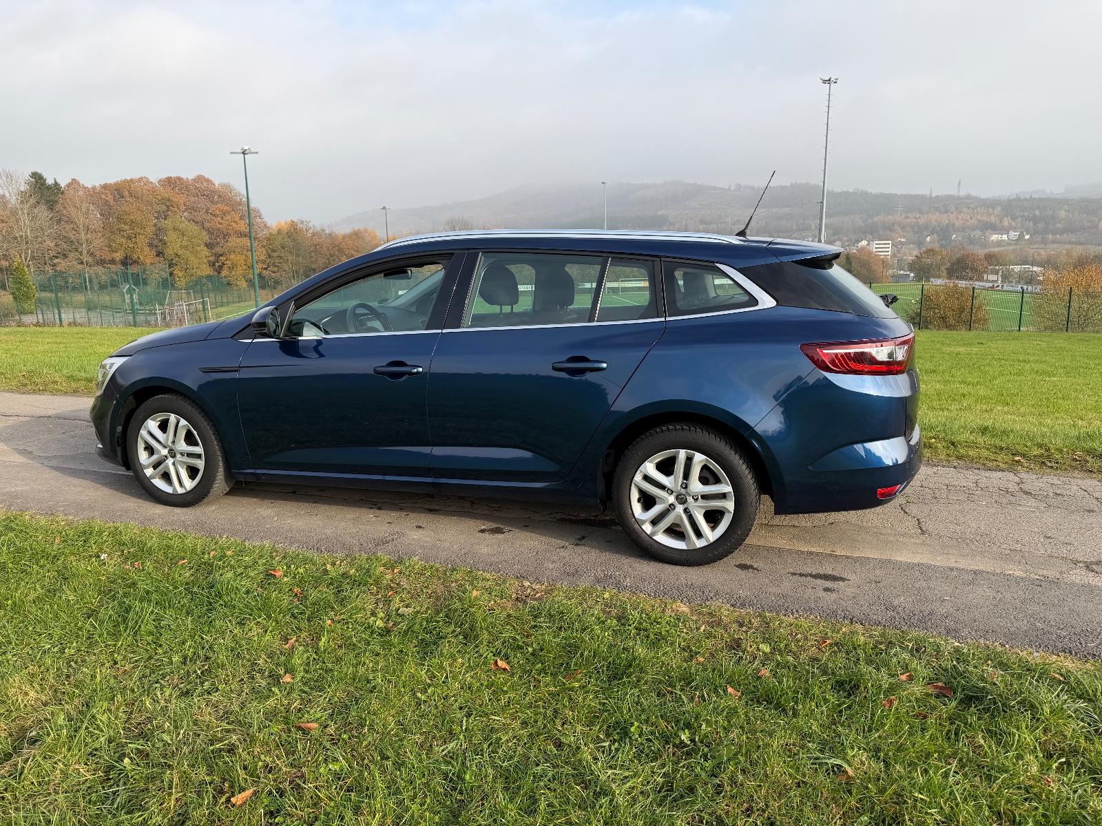 Renault Megane IV Grandtour Business Edition, миниатюра 4