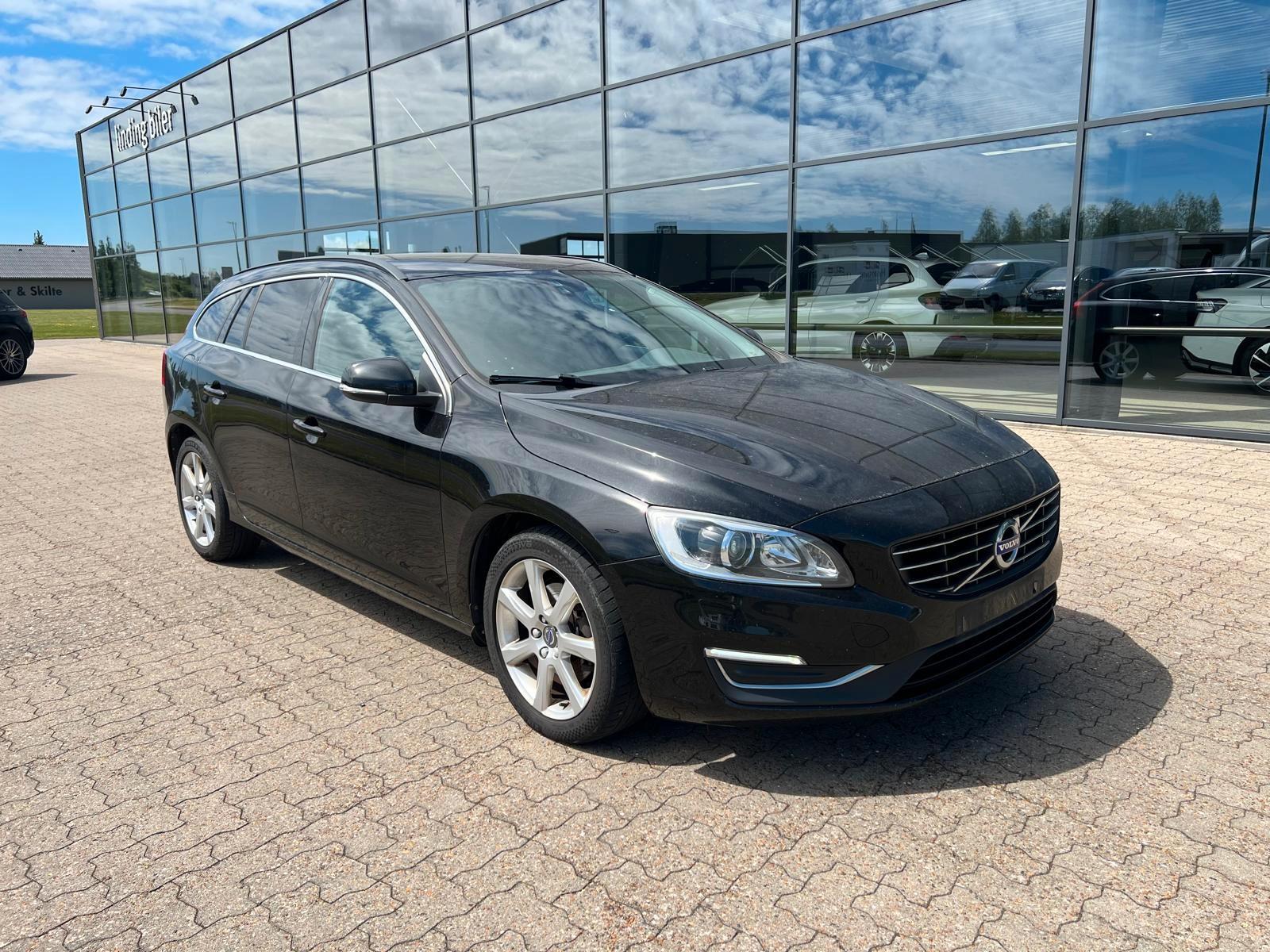 Volvo V60 Kombi Momentum