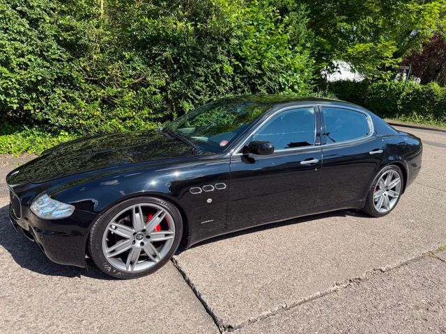 Andere Maserati Quattroporte Gt/V8 4.2/TÜV/Tausch...
