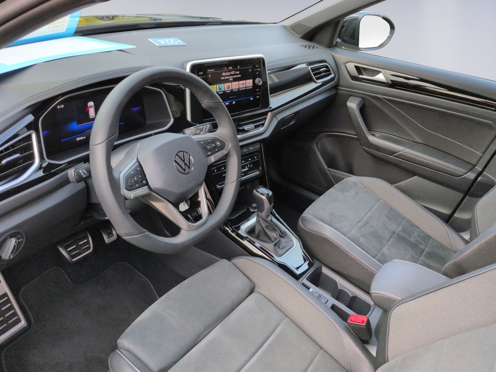 T-Roc 1.5 TSI DSG R-Line KAMERA+AHK+NAVI