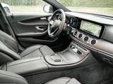 Mercedes-Benz E 300 d T 4M AVANTGARDE|BURM|PANO|MBUX|360° - Mercedes-Benz E 300 mit Panoramadach
