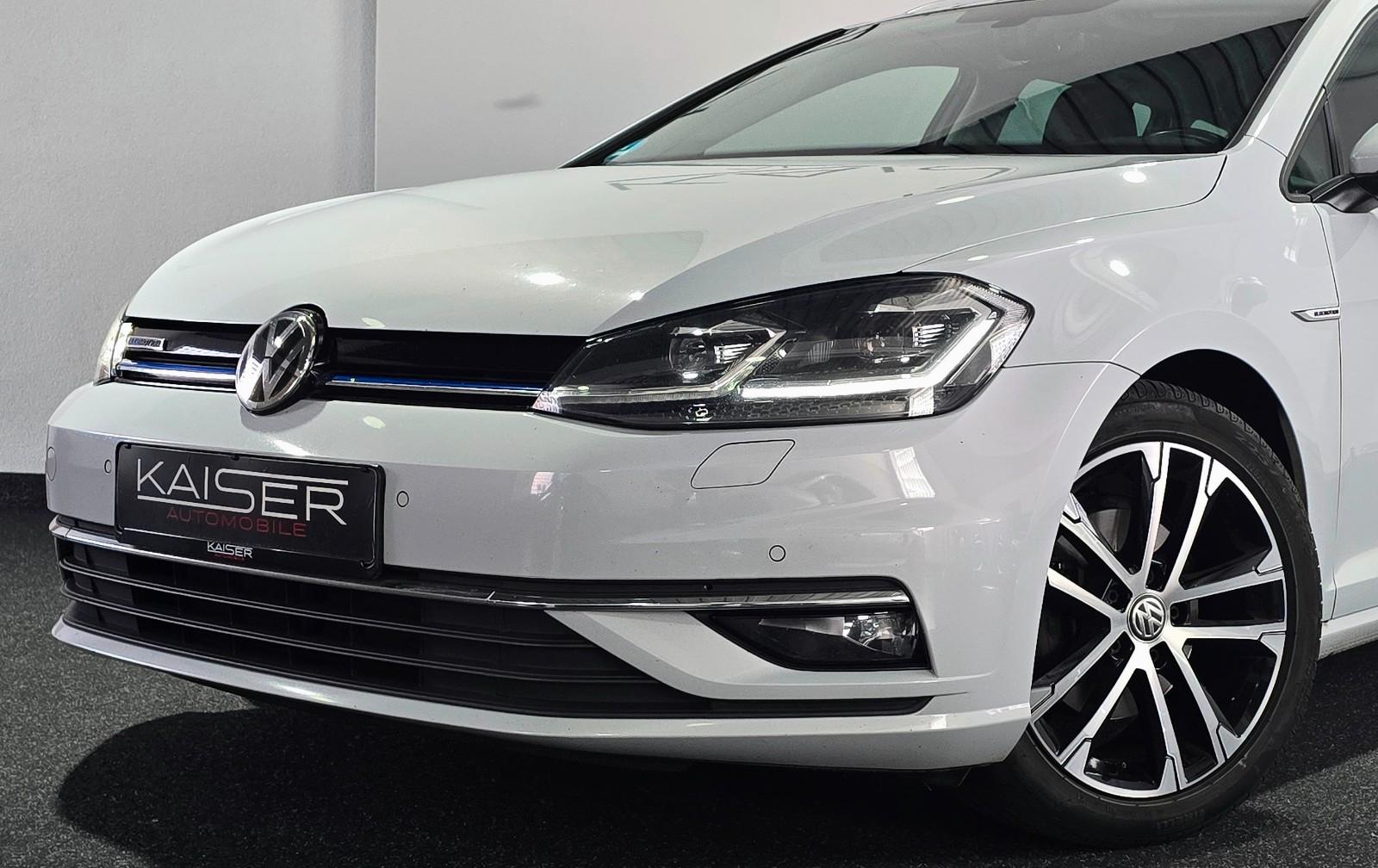 Volkswagen Golf 1,5 Highline*DSG*NAVIGATION*ABSTAND*ALCANTA
