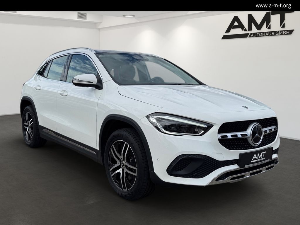MERCEDES-BENZ GLA 200