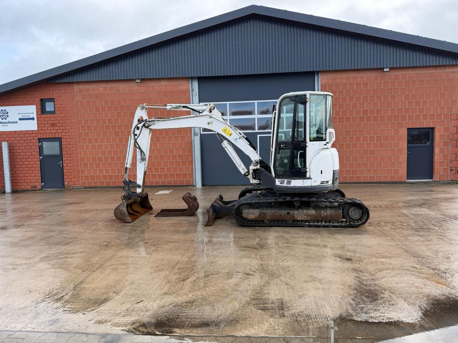 Yanmar Vio 50 Schnellwechsler + 2 Löffel